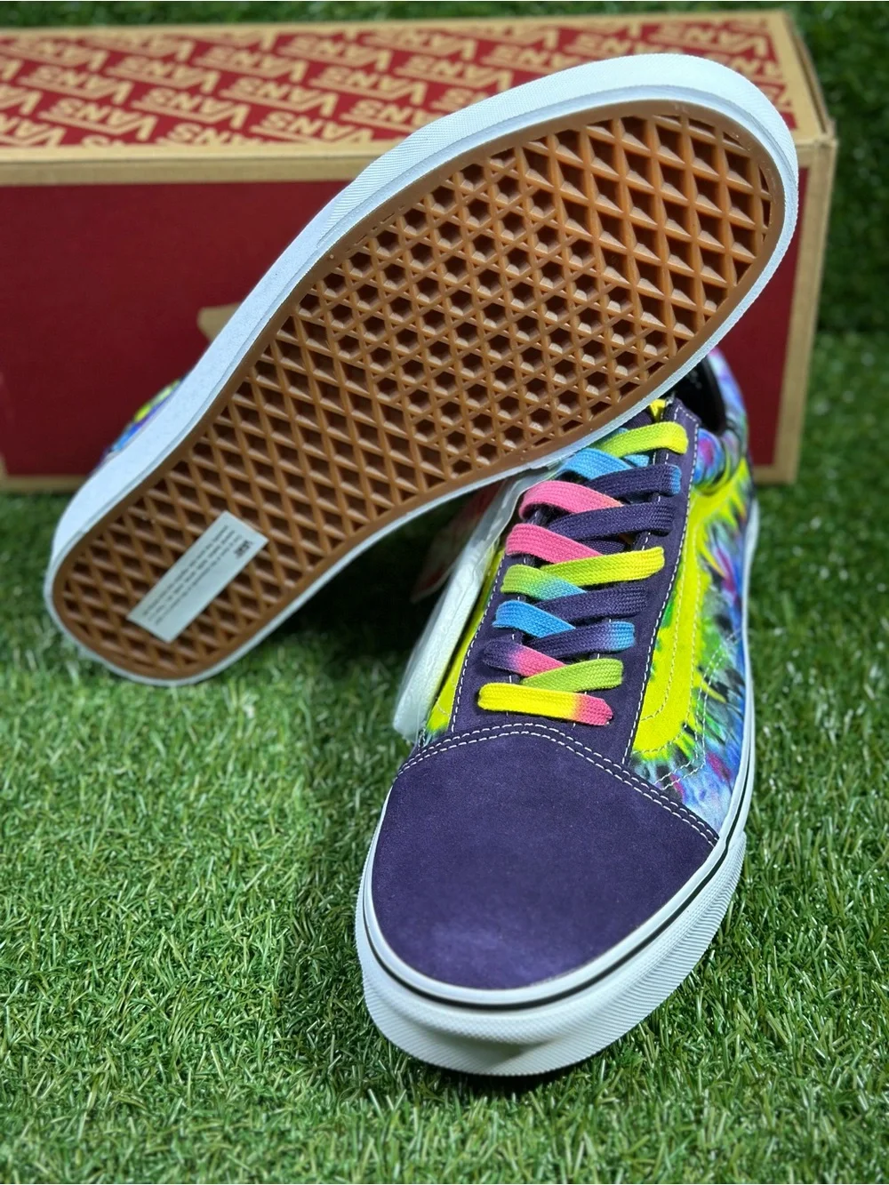 Vans Old Skool Purple Suede Tie-Dye Neon Yellow Stripe Men’s 10.5, 11 , VN038G1V